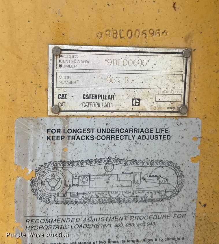 image for item EJ2814 1995 Caterpillar  963 B track loader