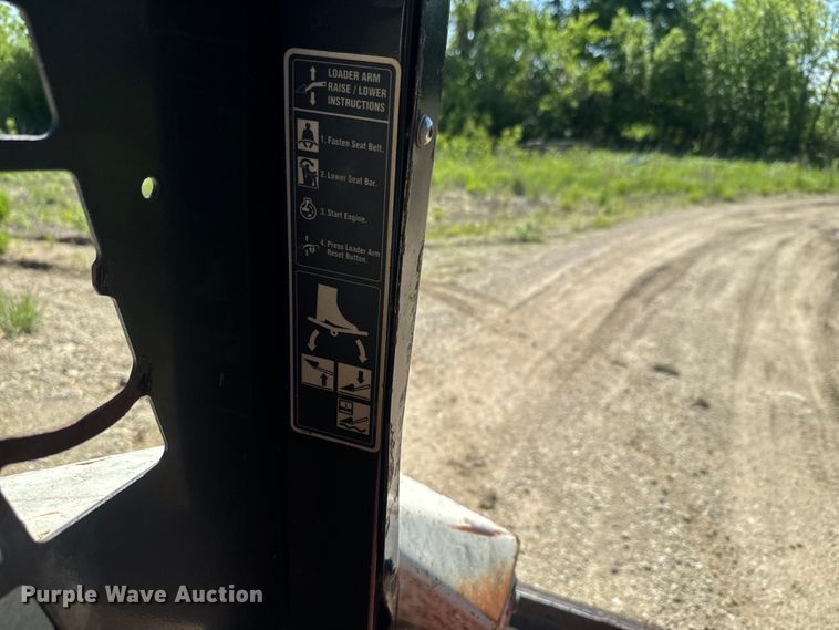 image for item EJ2832 Scat Trak 1300c skid steer loader