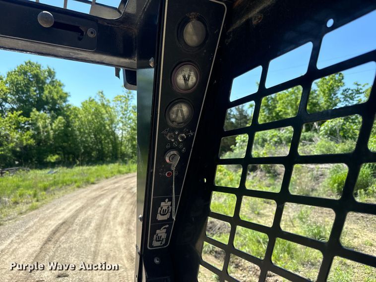 image for item EJ2832 Scat Trak 1300c skid steer loader