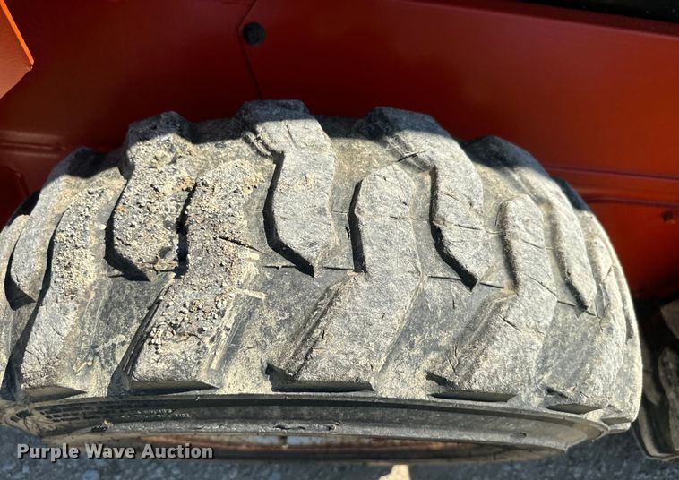 image for item EJ2832 Scat Trak 1300c skid steer loader