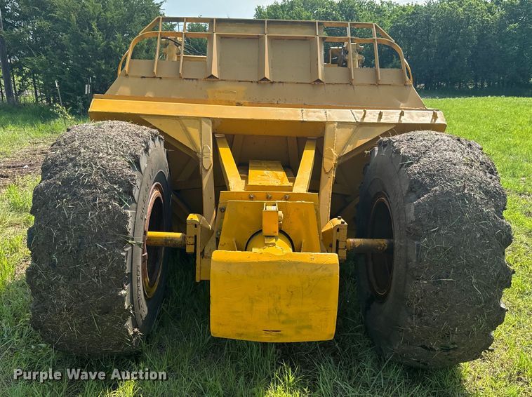 image for item EJ2833 Allis Chalmers AC108 scraper