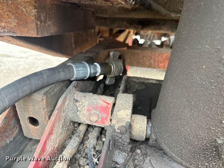 image for item EJ2835 1995 Hilbilt end dump trailer