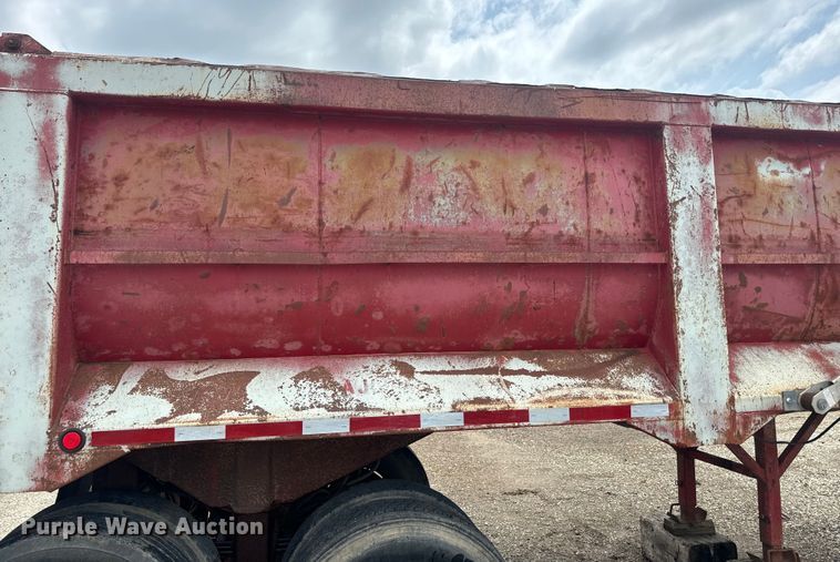 image for item EJ2835 1995 Hilbilt end dump trailer
