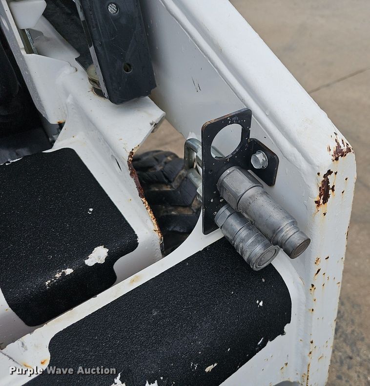 image for item EJ5374 2019 Bobcat  S70 skid steer loader