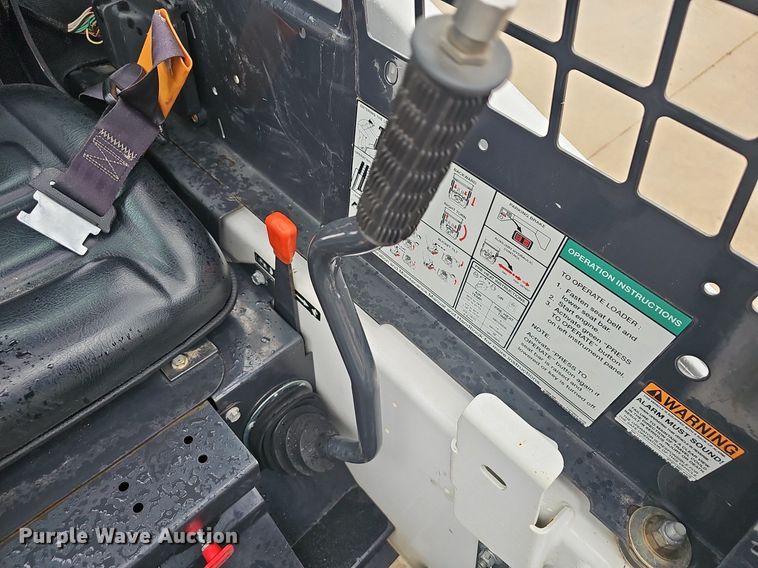 image for item EJ5374 2019 Bobcat  S70 skid steer loader