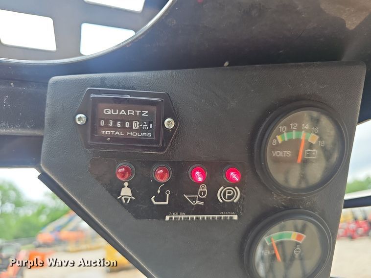 image for item EJ5374 2019 Bobcat  S70 skid steer loader