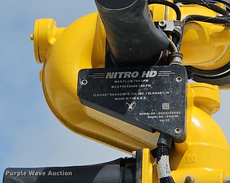 image for item EJ5445 2005 Sterling  LT9500 water truck