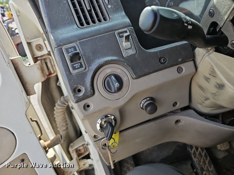 image for item EJ5445 2005 Sterling  LT9500 water truck