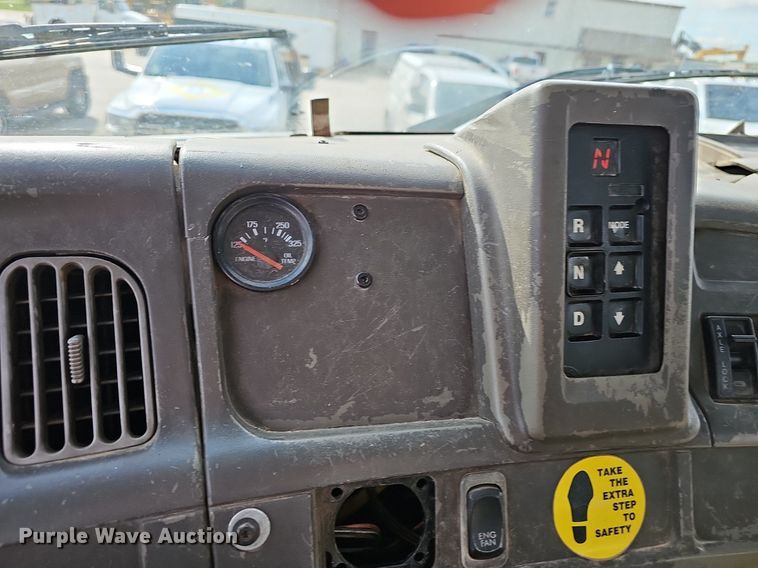 image for item EJ5445 2005 Sterling  LT9500 water truck