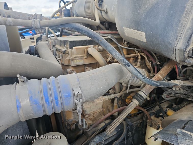 image for item EJ5445 2005 Sterling  LT9500 water truck