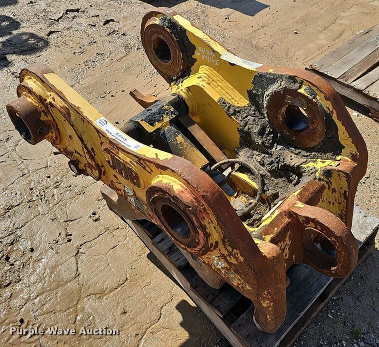 image for item EJ5449 JRB 30T  quick coupler