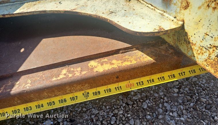 image for item EJ5469 Caterpillar  tail gate