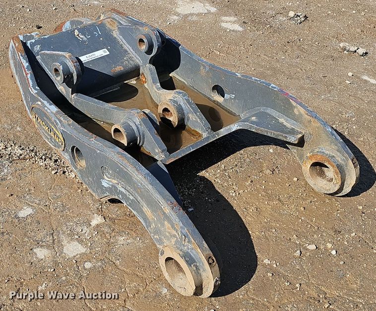 image for item EJ5470 Strickland SK140  excavator thumb