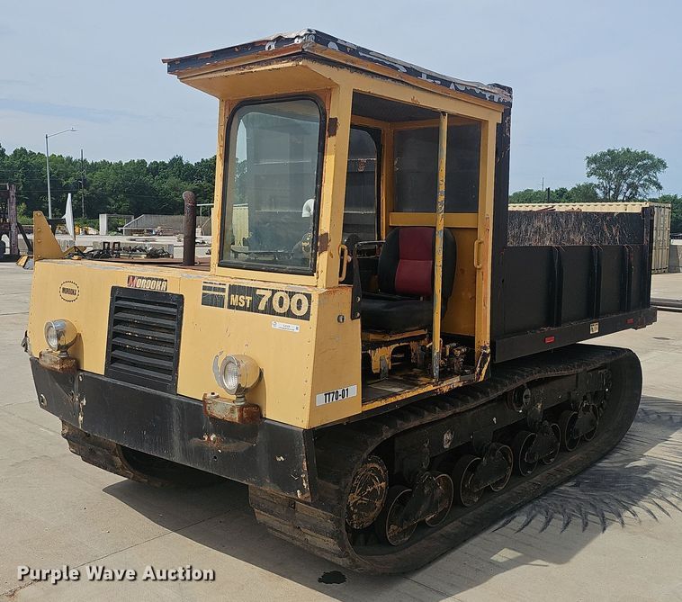 image for item EJ5528 Morooka MST700 track carrier