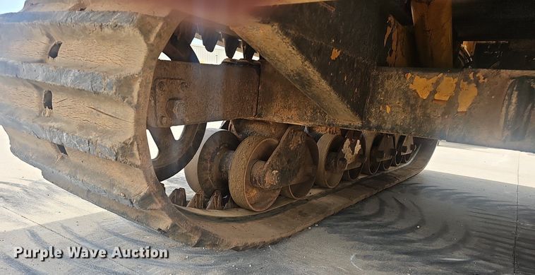 image for item EJ5528 Morooka MST700 track carrier