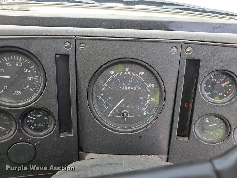 image for item EJ5529 2006 Frieghtliner  FC80 street sweeper truck