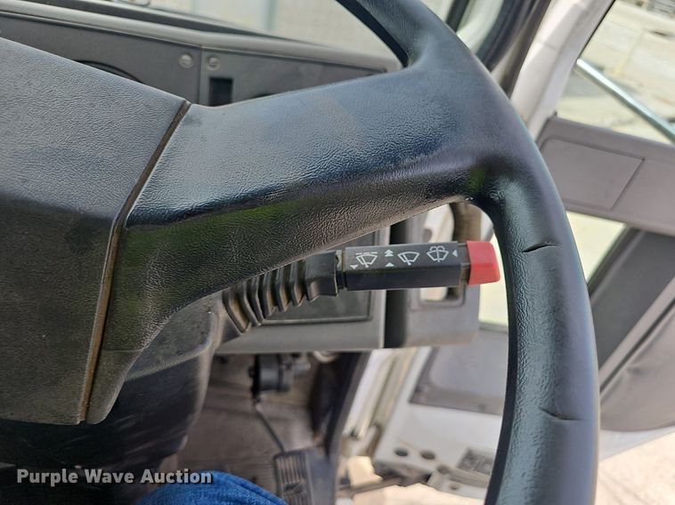 image for item EJ5529 2006 Frieghtliner  FC80 street sweeper truck