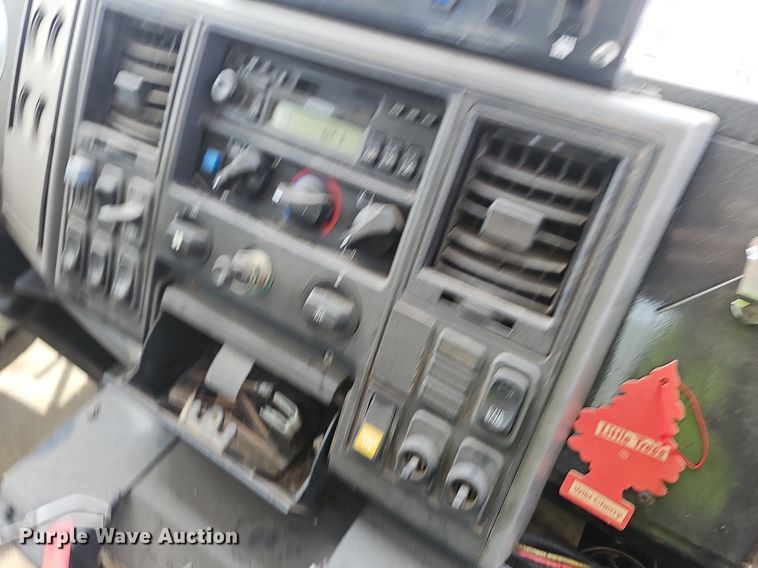 image for item EJ5529 2006 Frieghtliner  FC80 street sweeper truck