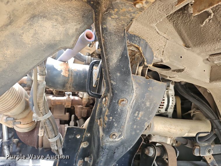 image for item EJ5529 2006 Frieghtliner  FC80 street sweeper truck