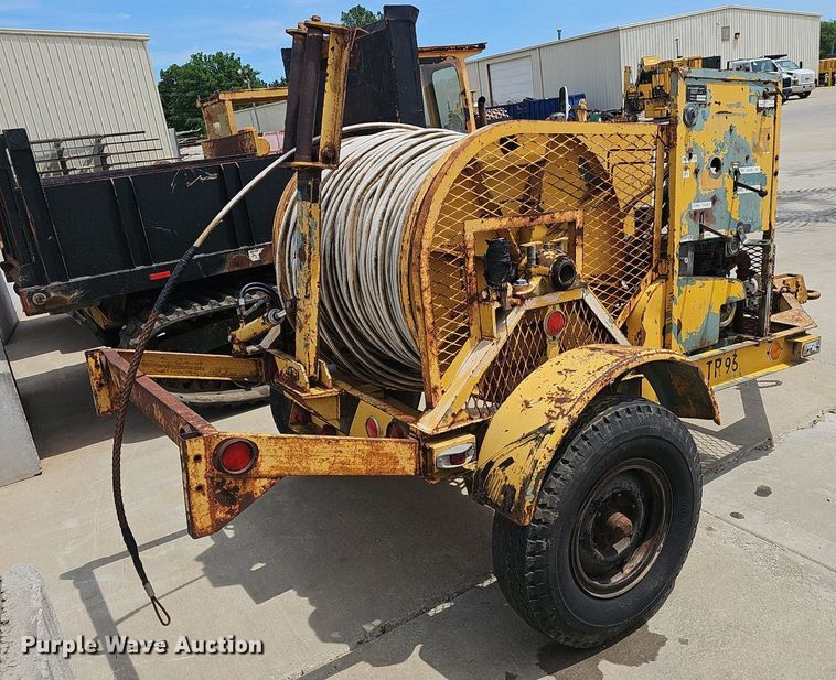 image for item EJ5535 Hycaloader 336 reel trailer