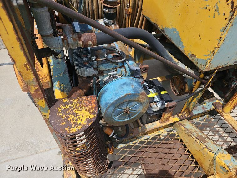 image for item EJ5535 Hycaloader 336 reel trailer