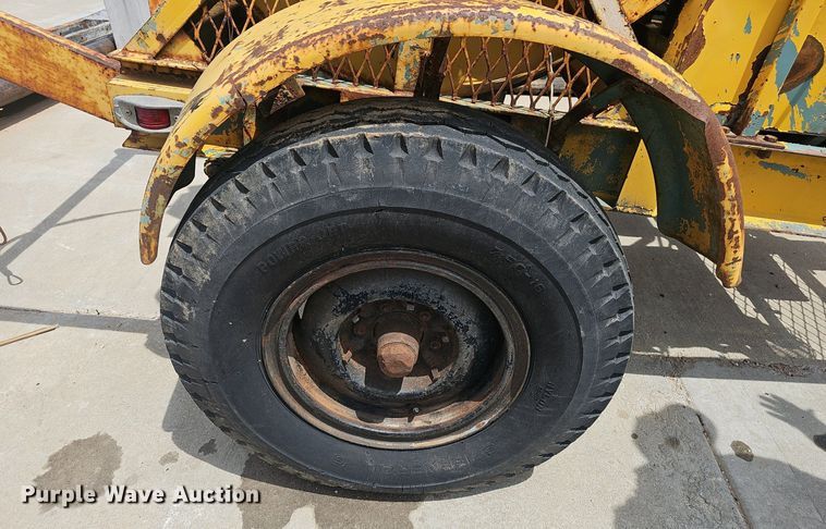 image for item EJ5535 Hycaloader 336 reel trailer