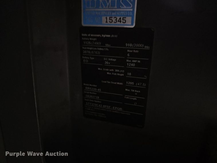 image for item EJ5549 Crown 5200 Series order picker