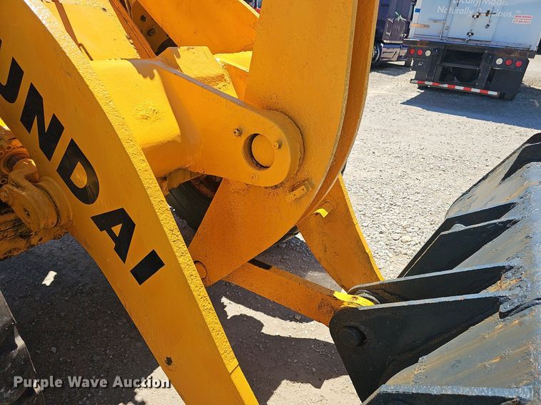 image for item EJ5612 Hyundai  HL940 wheel loader