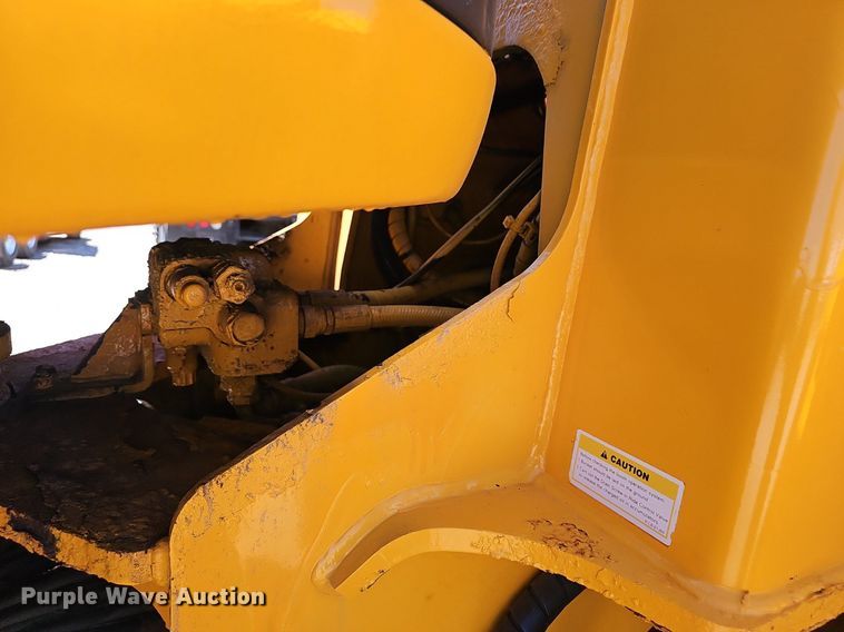 image for item EJ5612 Hyundai  HL940 wheel loader