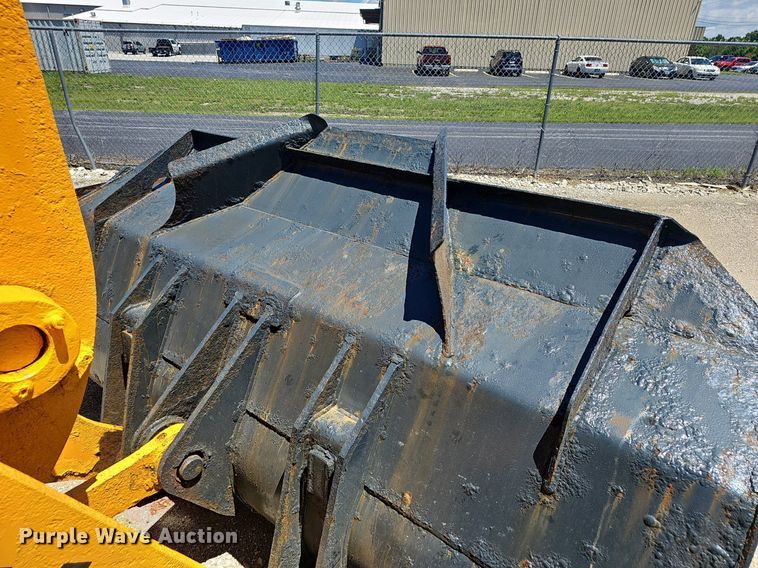 image for item EJ5612 Hyundai  HL940 wheel loader