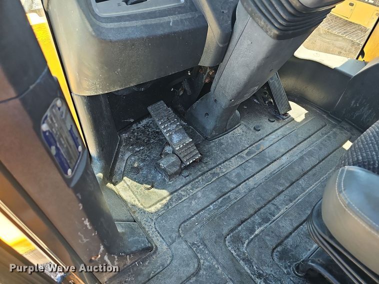 image for item EJ5612 Hyundai  HL940 wheel loader