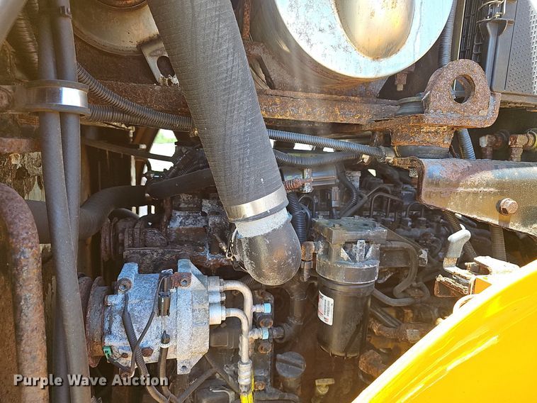 image for item EJ5612 Hyundai  HL940 wheel loader