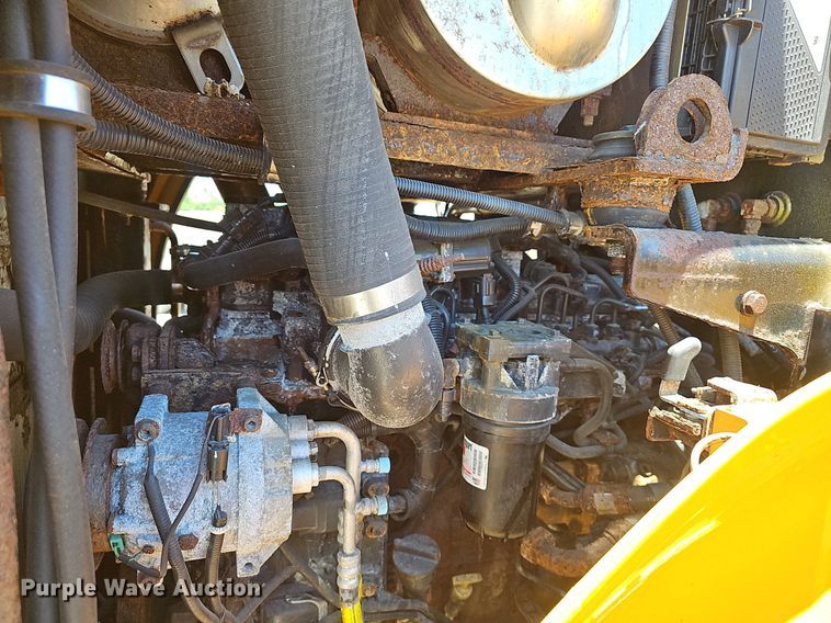 image for item EJ5612 Hyundai  HL940 wheel loader