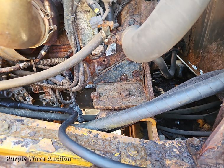 image for item EJ5612 Hyundai  HL940 wheel loader