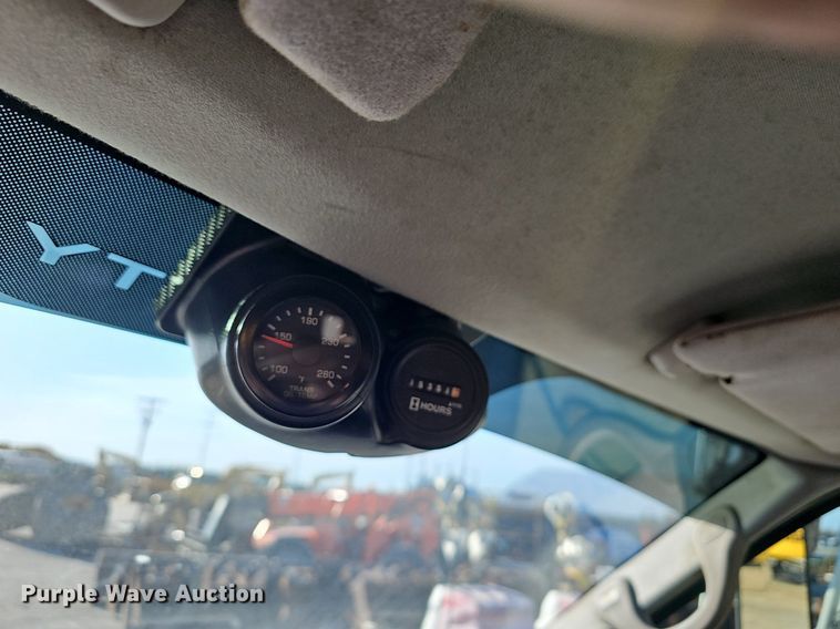 image for item EJ6214 2009 Ford F750 Super Duty XL utility / service truck