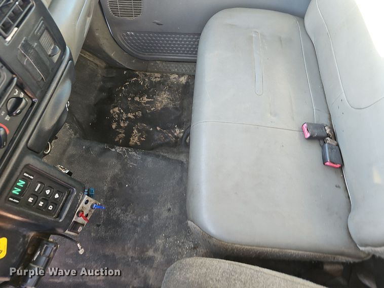 image for item EJ6214 2009 Ford F750 Super Duty XL utility / service truck