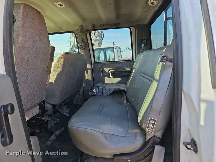 image for item EJ6214 2009 Ford F750 Super Duty XL utility / service truck