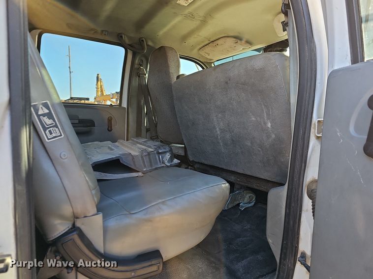 image for item EJ6214 2009 Ford F750 Super Duty XL utility / service truck