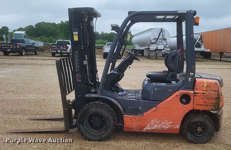 image for item EJ7983 Toyota  8FDU25 forklift