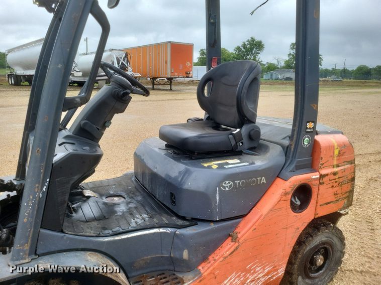 image for item EJ7983 Toyota  8FDU25 forklift