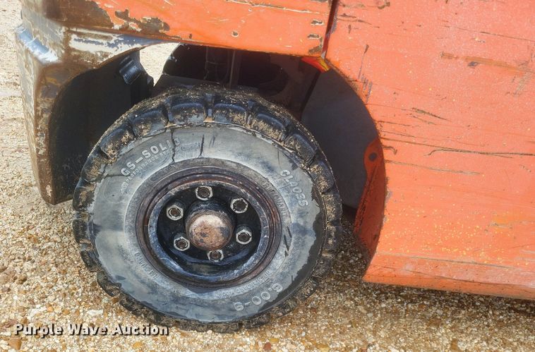 image for item EJ7983 Toyota  8FDU25 forklift