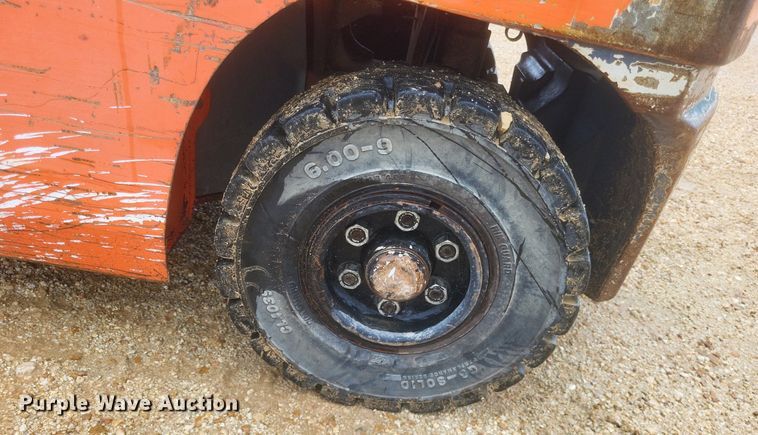 image for item EJ7983 Toyota  8FDU25 forklift