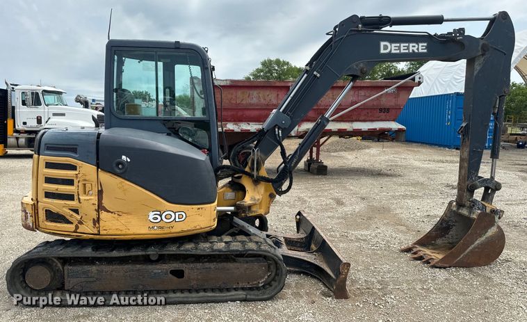 image for item EK1337 2012 John Deere 60D mini excavator
