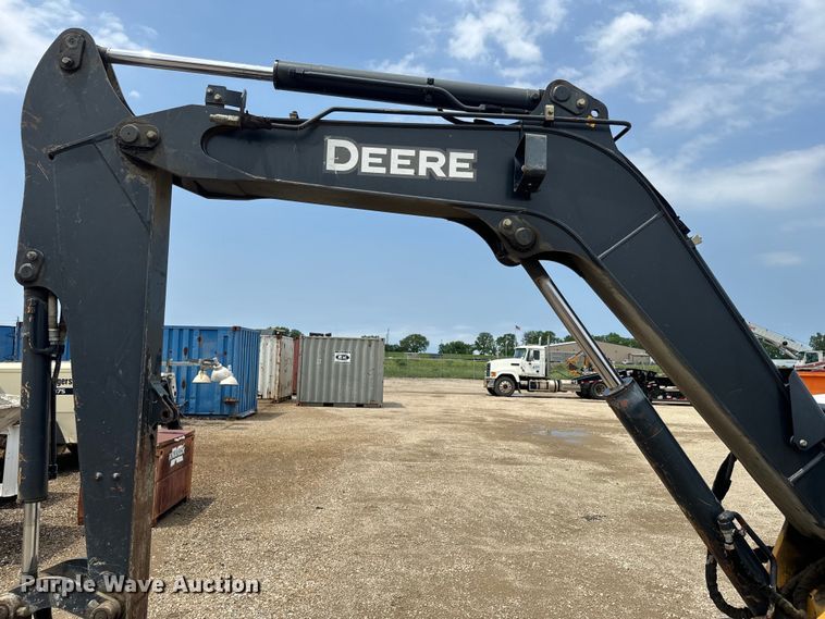 image for item EK1337 2012 John Deere 60D mini excavator