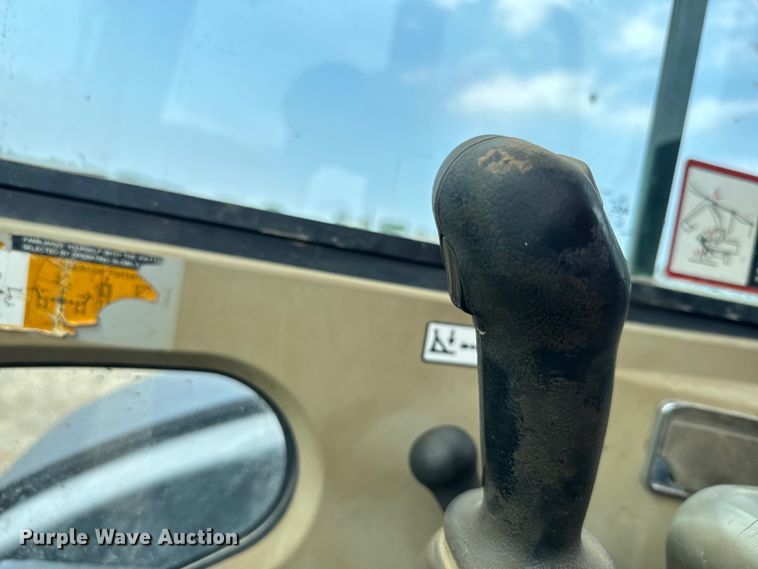 image for item EK1337 2012 John Deere 60D mini excavator