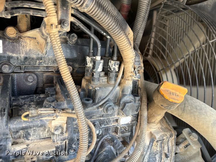 image for item EK1337 2012 John Deere 60D mini excavator