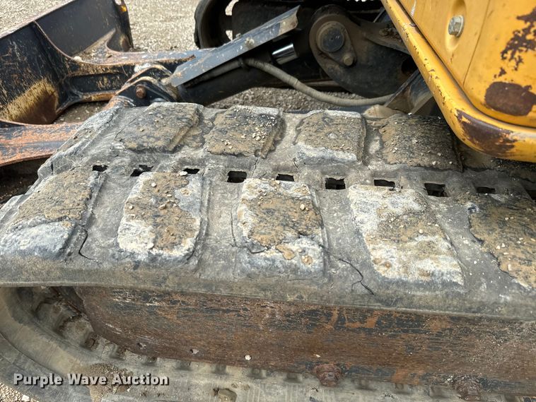 image for item EK1337 2012 John Deere 60D mini excavator