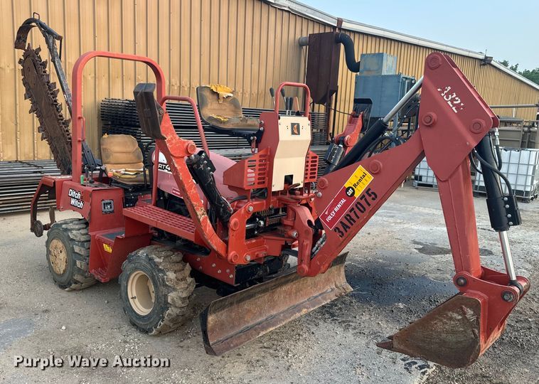 image for item EK1346 2013 Ditch Witch RT45 trencher