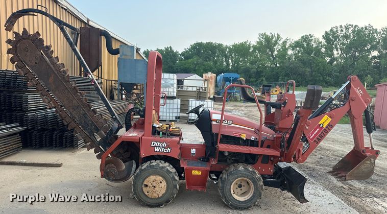 image for item EK1346 2013 Ditch Witch RT45 trencher