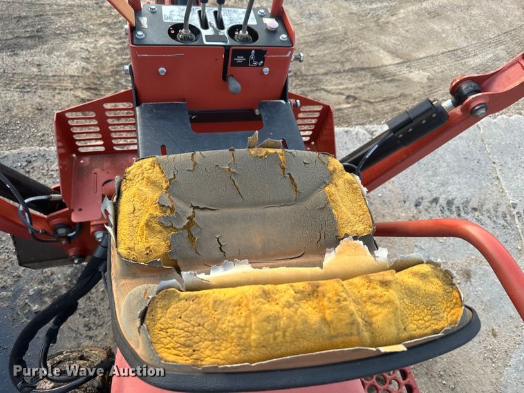 image for item EK1346 2013 Ditch Witch RT45 trencher